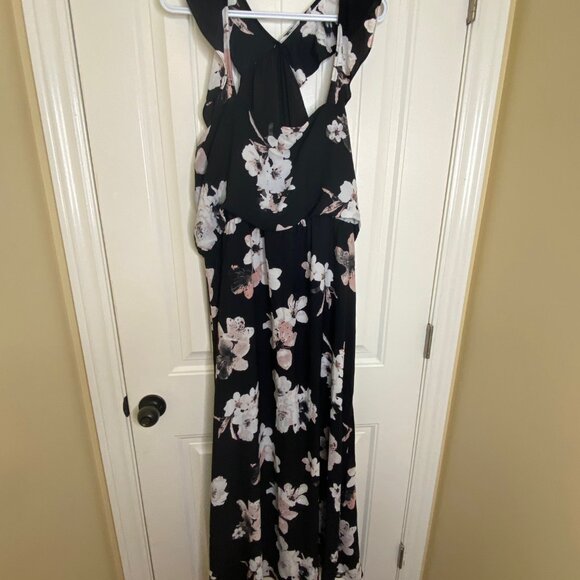 Maxi Formal Dress - Picture 3 of 5